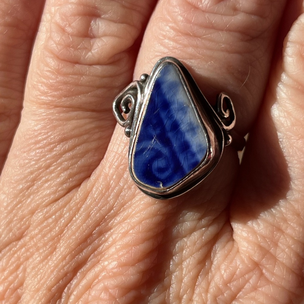Whimsical Sterling Silver & ceramic ring 💙 size 9
